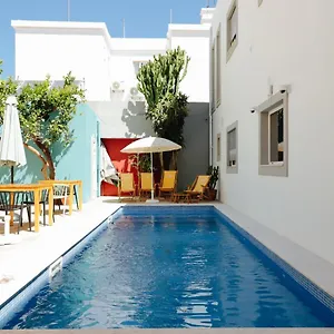 Ptm Downtown Hostel&suites Portugal